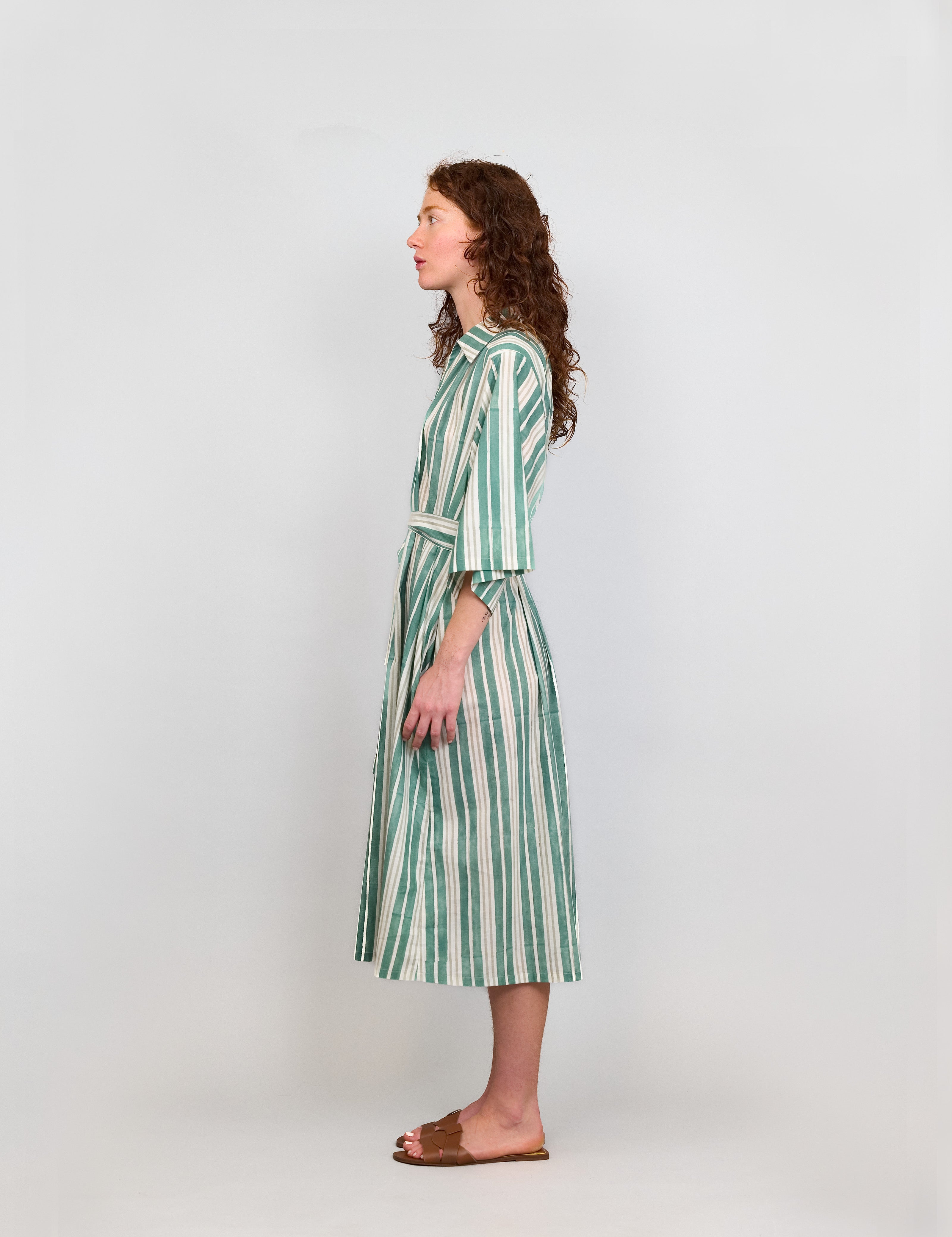 Robe Zoubida Sea